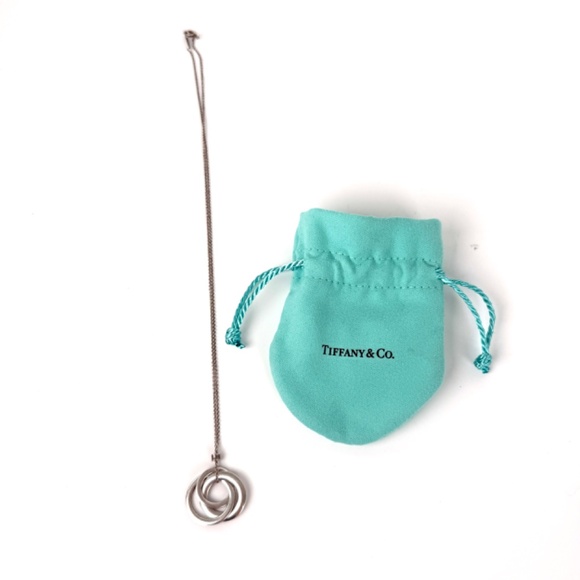 Tiffany & Co Triple Interlocking 1837 Circles Sterling Silver Pendant Necklace - Picture 3 of 9